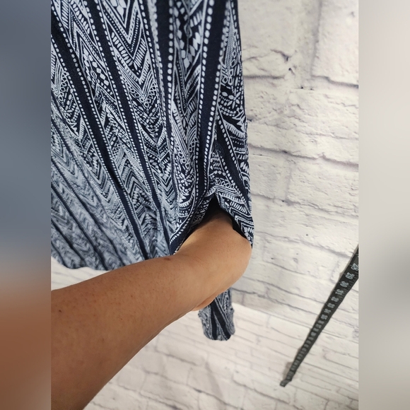 Ariat women's blue casual dress with pockets and feather accent Size Small - Picture 4 of 6